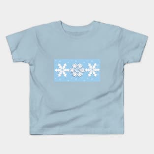 Winter Holiday White Snowflakes, Christmas and Happy New Year Decoration, gifts and clothing Kids T-Shirt